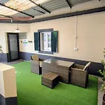 בית הארחה Abrigo Dos By Mth *